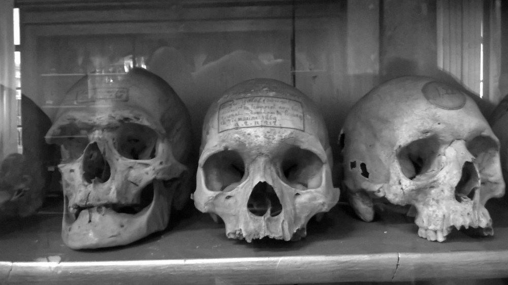 24_neon_obscur_sketchbook_03