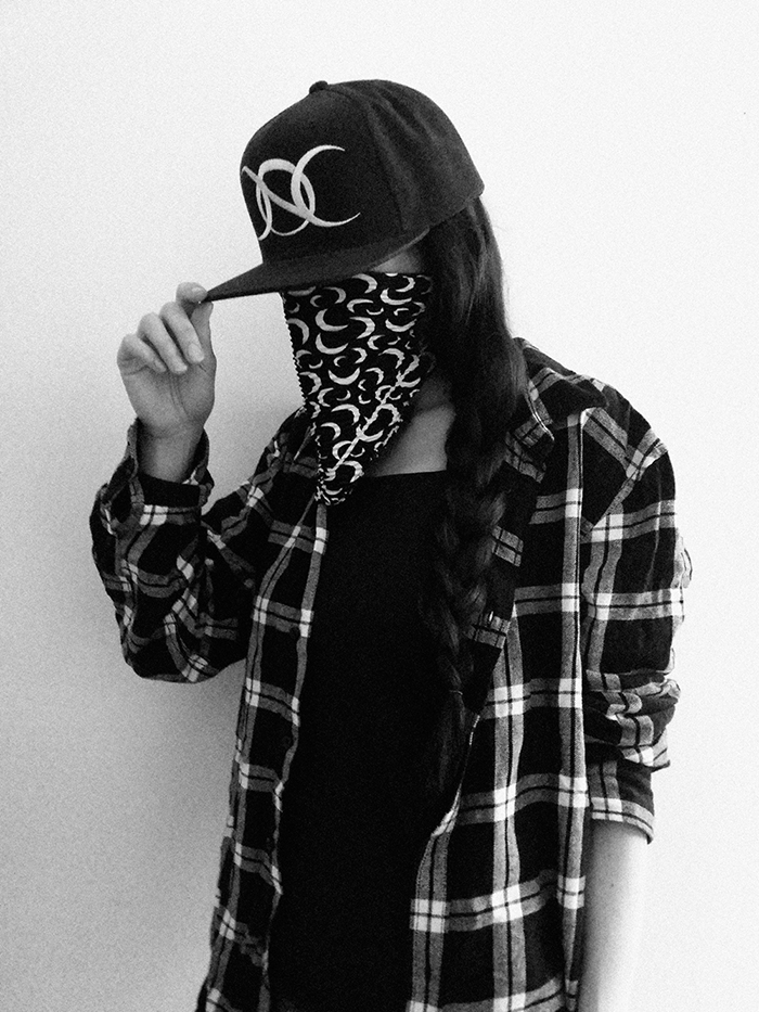 01_neon_obscur_cap_02