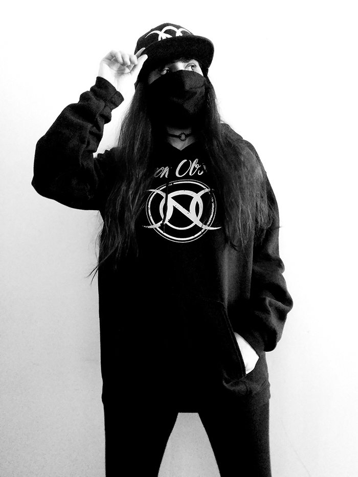 02_neon_obscur_cap_02