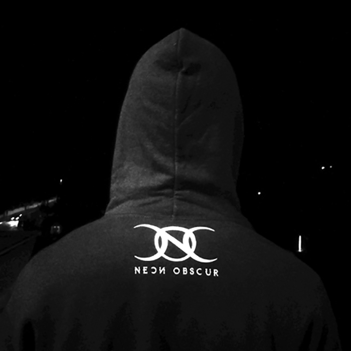 05_neon_obscur_sticker_04